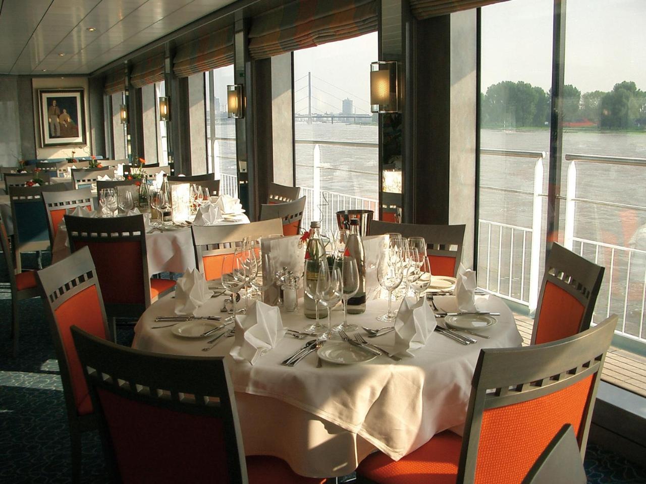 Ms Select Bellejour - Botel