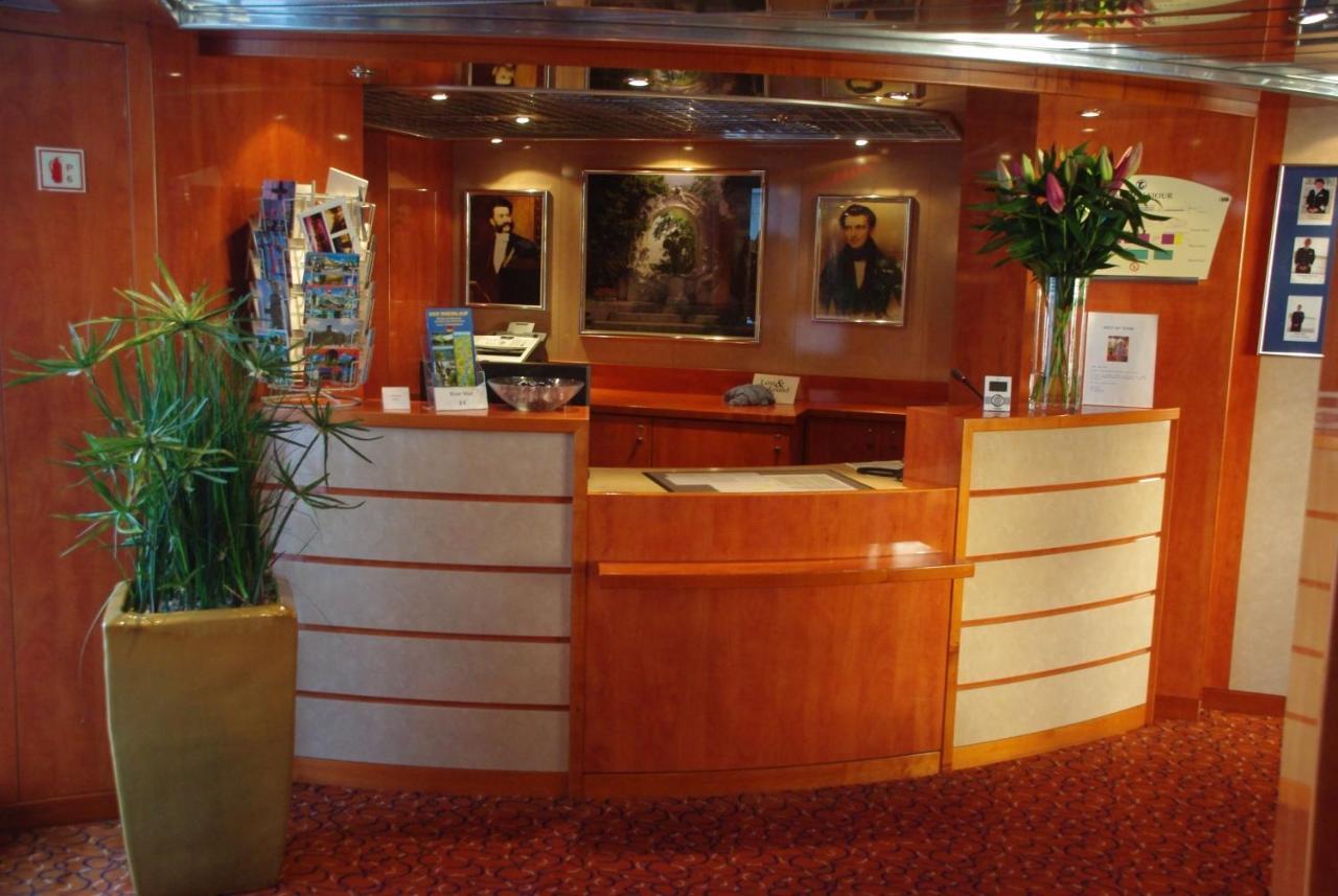 Botel Ms Select Bellejour -